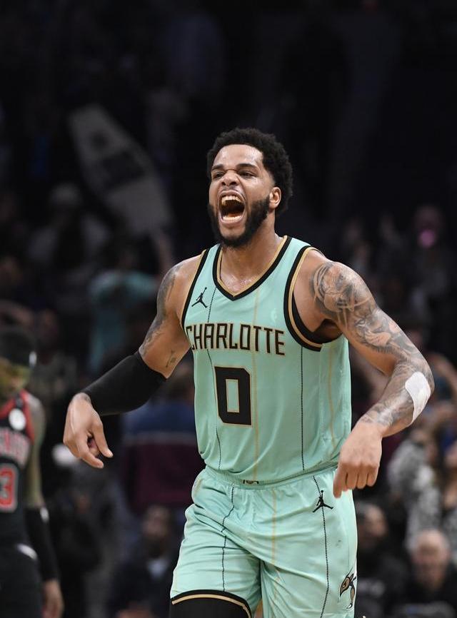 包含转会期NBA常规赛传出新动向；芝加哥公牛复出首秀；管理层表态：引发热议；心理建设被强调的词条