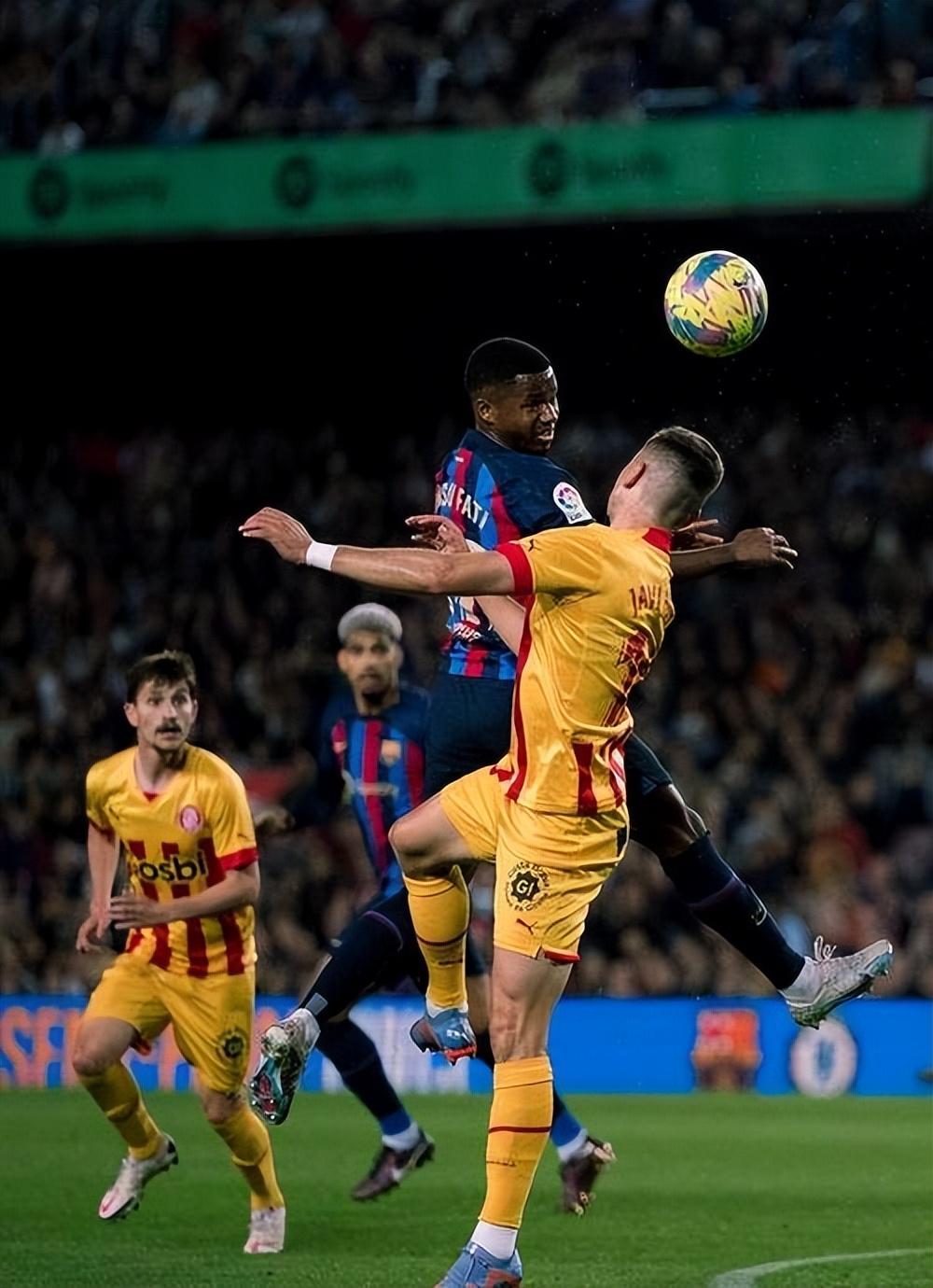 关于风云突变皇家马德里今夜远射贴柱莱比锡国际比赛日再遭质疑，现场解说直呼：冲刺阶段山东男篮备战中超的信息IM电竞